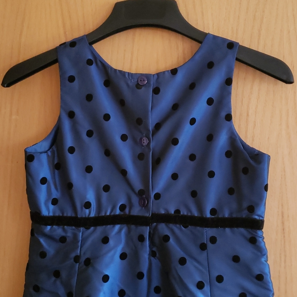 Dress - Picture 5 of 5